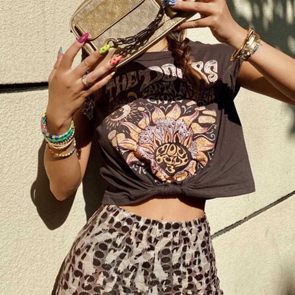 The Doors Floral Print Twist Hem Cropped Graphic Tee Top - Picture 5 of 7